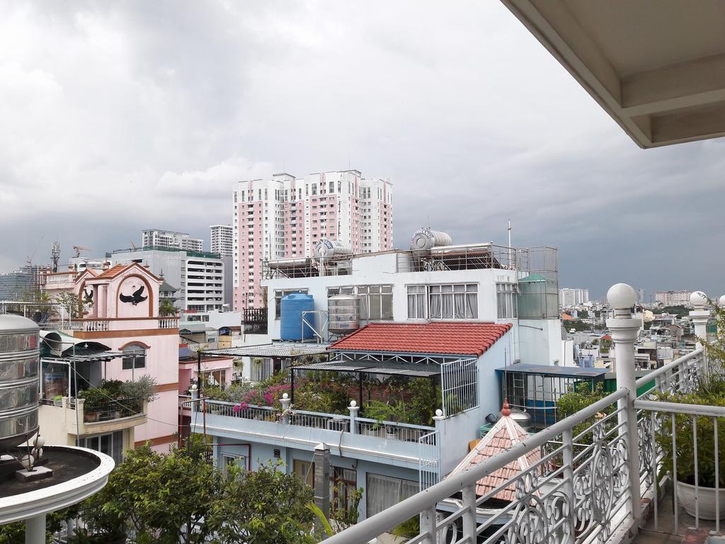 Ngoc Hue Hotel